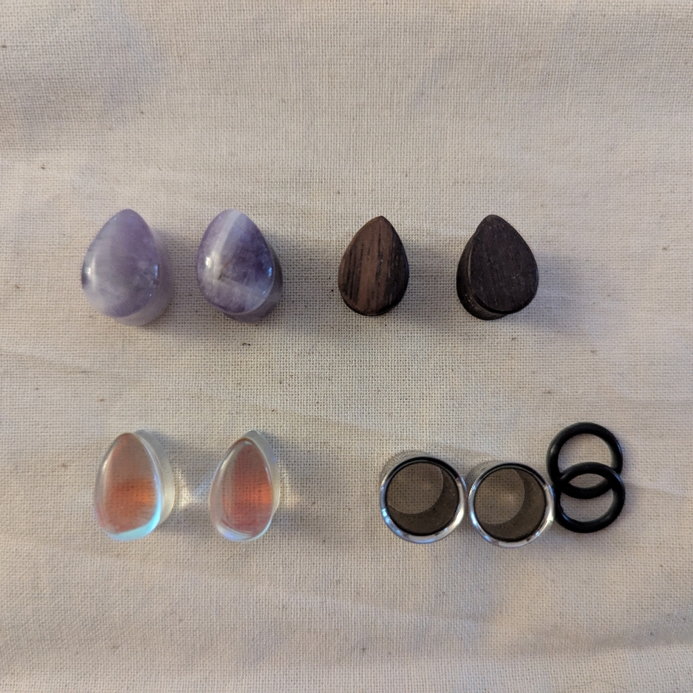 4 pairs 00g
